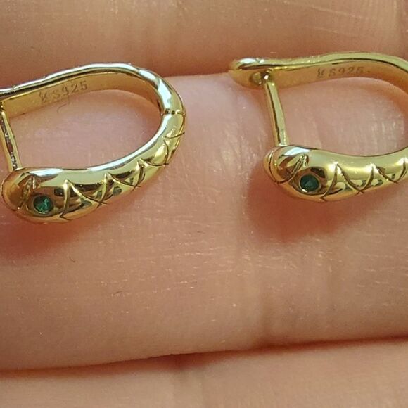 925 Sterling Silver Snake Huggie Earrings - Picture 6 of 7